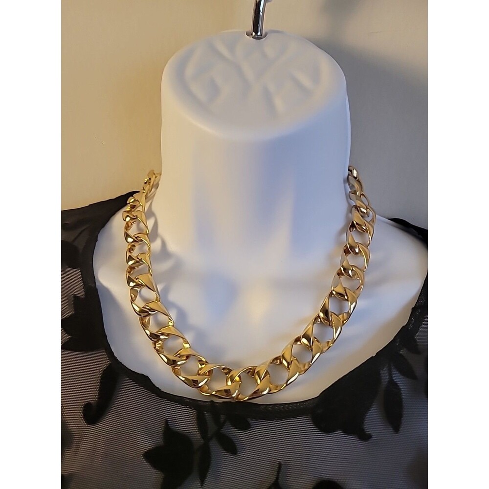 Gold Tone Chain Necklace Preppy Glam Event Evening Party